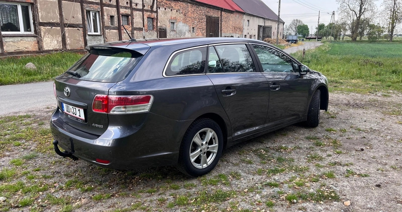 Toyota Avensis cena 21900 przebieg: 212000, rok produkcji 2009 z Prochowice małe 742